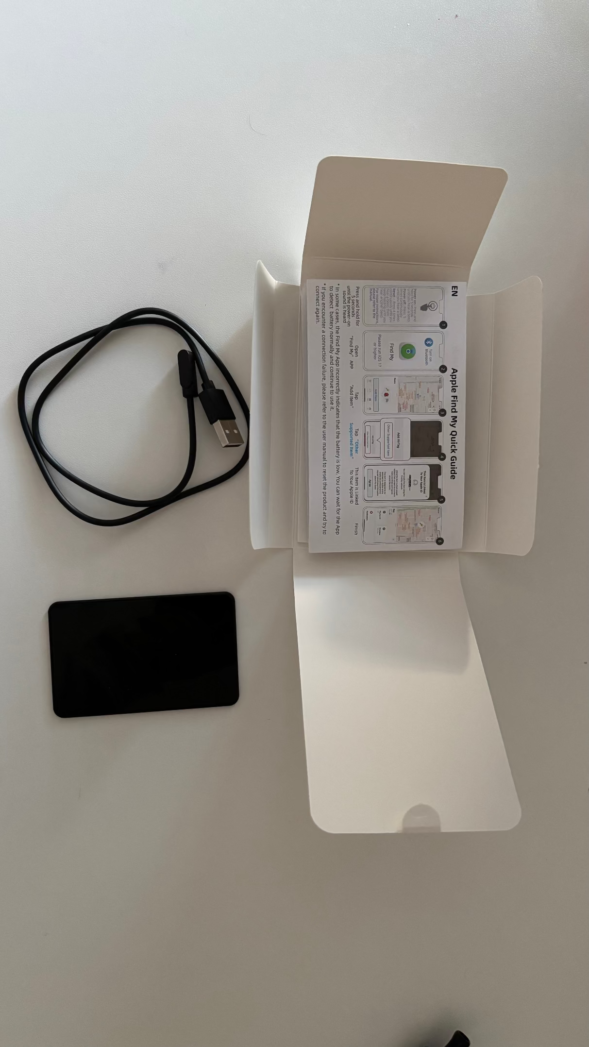 tracking card - NΛLO - contenuto della confezione